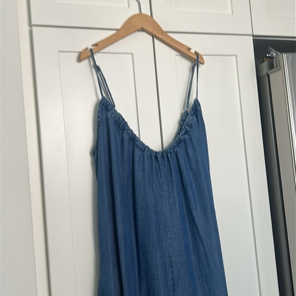 LOVESTITCH Tencel Chambray Jumpsuit Wide Leg Women Size M - Picture 3 of 15
